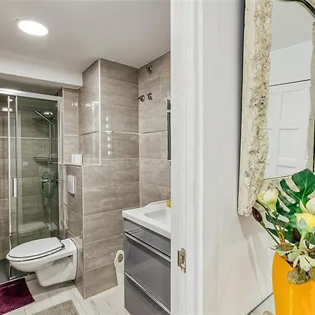 Apartment Karina 4m Empuriabrava