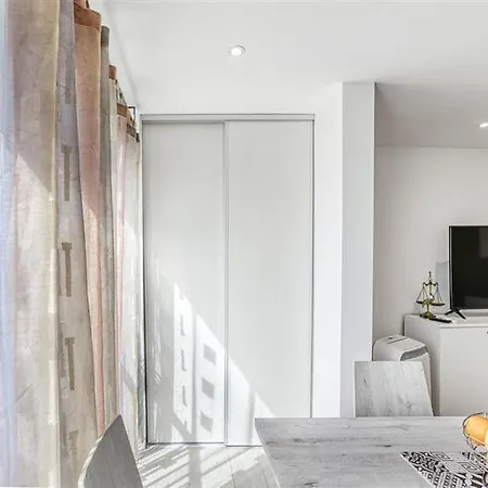 Apartment Karina 4m Empuriabrava