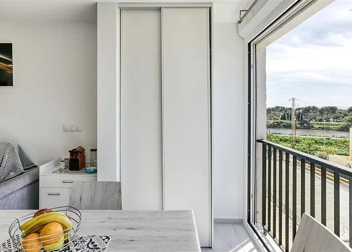 Karina 4m Apartment *